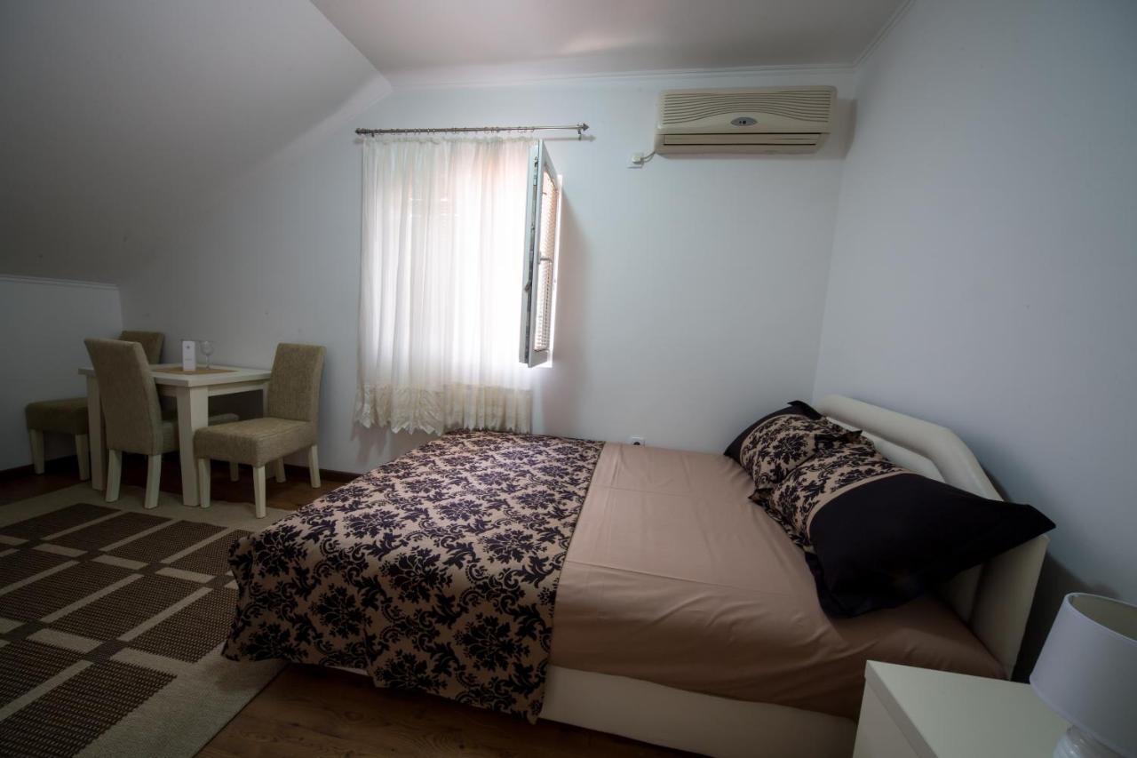 Apartments Pavicevic تيفات المظهر الخارجي الصورة